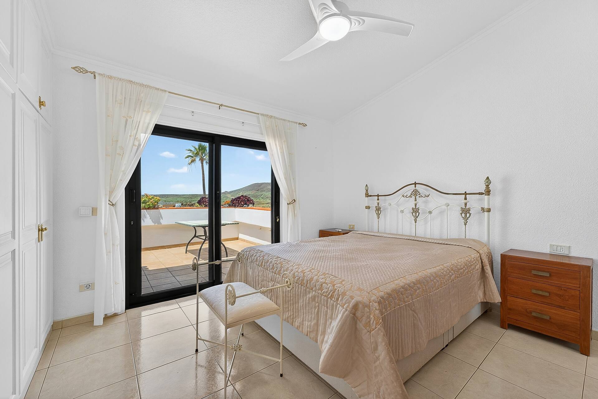 Bedroom 1 at Amarilla Ocean Retreat